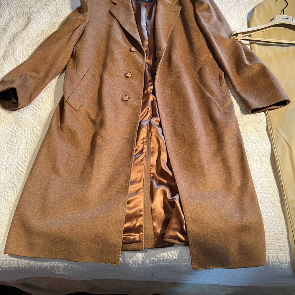 Brown (light brown) men’s large Burberry Pea coat in flawless condition